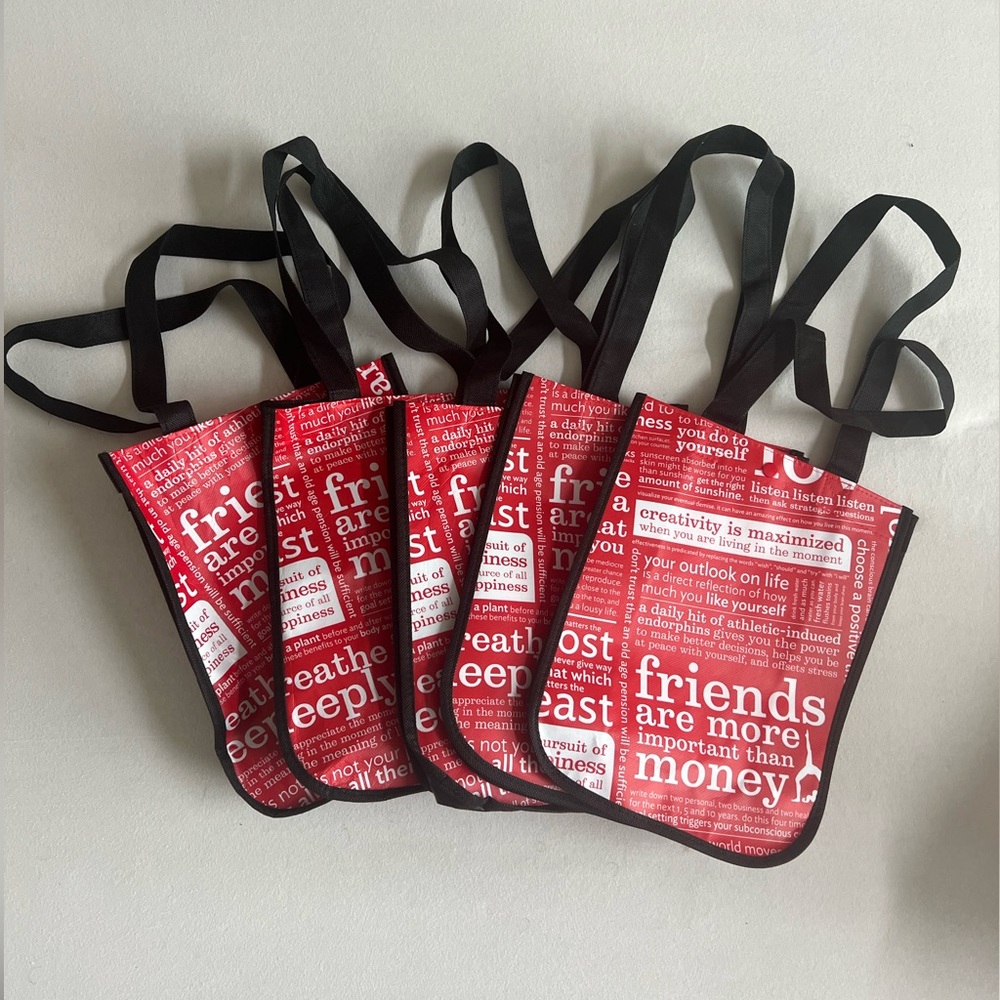 5x bundle: Lululemon Store Reusable Totes